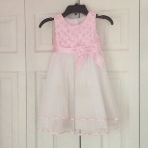 Nice Very dressy💗